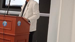 Conductor de la actividad el Especialista Principal en Gestión A en Comunicación y Marketing Lic. Richar A. Gual Hernándezi